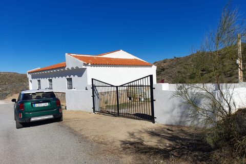 Hus på landet i Albanchez, Almeria - foto 2